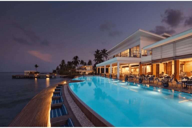 Jumeirah Maldives Olhahali Island Resort